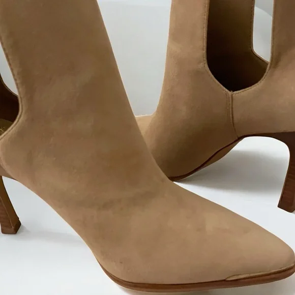 Vince Camuto Frendin Leather Tan Booties Size 9.5 - Picture 7 of 15